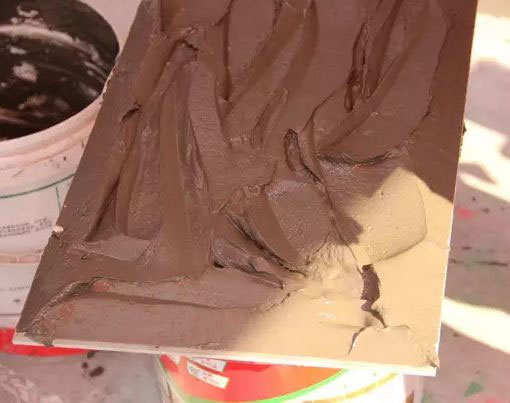 為什么說瓷磚膠企業比水泥砂漿企業更受歡迎？